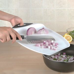 Chop & Scoop Cutting Board (9.5" x 13")